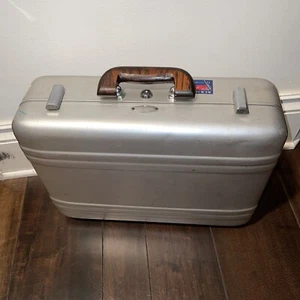 Rare Vintage Zero Halliburton Wood Handle Case Briefcase Luggage - Picture 1 of 12