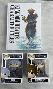 Kingdom Hearts Merch Set (Artbook & Riku Sora Figures) - Picture 1 of 1