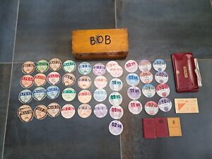Vintage Car Tax Discs (43) 1962-2013 And Driving Licences(3) In Wooden Box