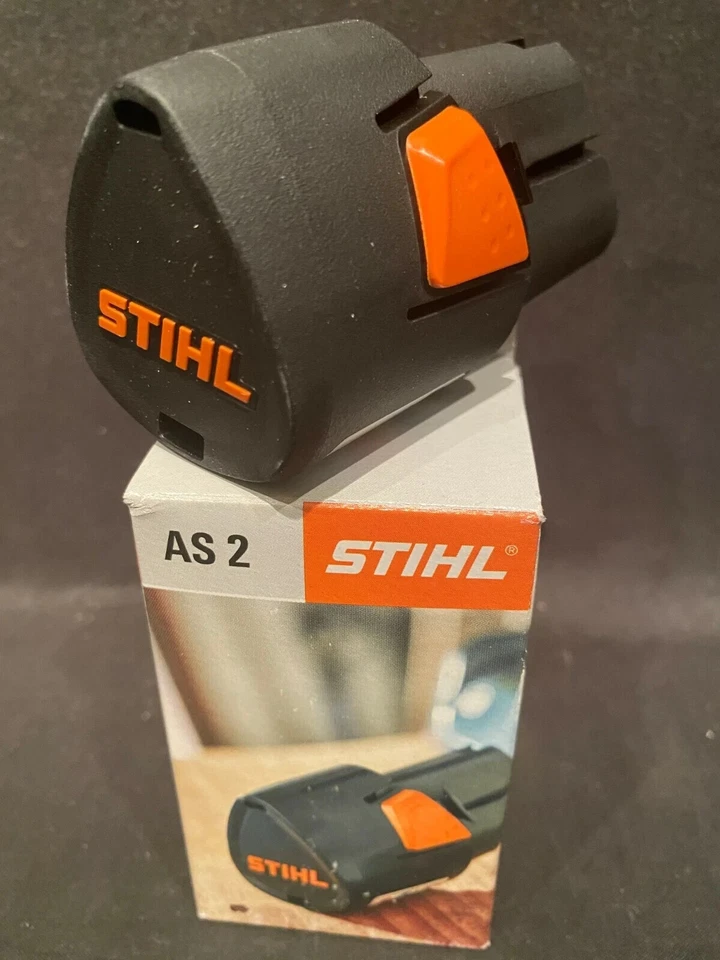 Genuine STIHL AS 2 AS2 Lightweight Lithium-Ion Battery EA02-400-6501 BRAND NEW!! - Image 1 of 1