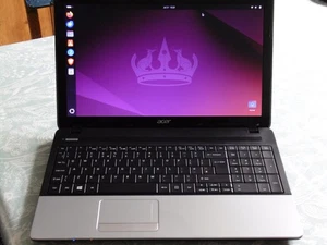Acer Laptop TravelMate P253 - 8GB RAM - 120GB SSD - Ubuntu Linux - Picture 1 of 18