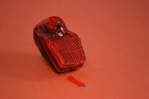 Fahrrad LED Rücklicht Reflektor Schutzblech Batterie , Lynx, Prüfzeichen - Bild 1 von 5