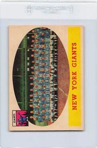 1958 Topps #61 New York Giants Team Card NM/MT *1874 - Picture 1 of 2