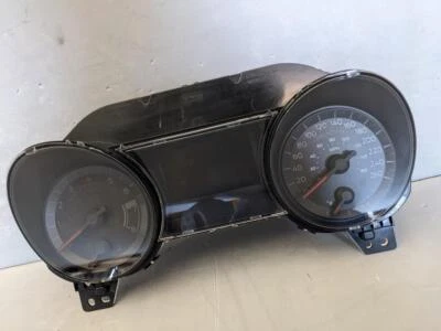 Cuadro de instrumentos premium Ford Mustang GT EcoBoost 2015 2016 fabricante de equipos originales 8 k rpm 160 mph Foto 1 de 4