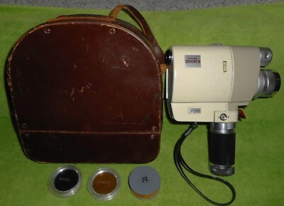 Cámara de película vintage MINOLTA ZOOM AUTOMÁTICO 8 8 mm con estuche, filtros, película, sin probar Foto 1 de 4