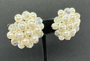 Vintage Faux Pearl & Crystal Brad Cluster Clip On Earrings Granny Core - Picture 1 of 10