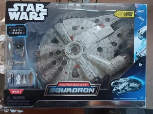 star wars micro galaxy squadron millennium falcon.NEU,NRFB - Bild 1 von 3