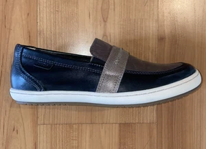 Taos Women's Size 7.5 Upward Steel Taupe Black Loafer Slip on Shoe - Picture 1 of 9
