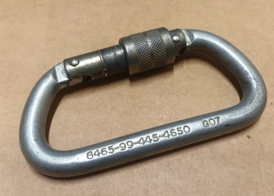 British Army Heavy Duty DMM Wales UK Steel Carabiner 30KN Screw Lock - Image 1 of 3