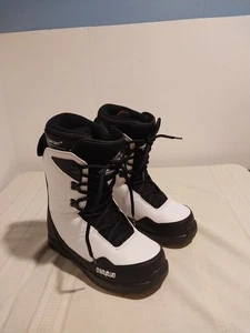 ThirtyTwo Shifty Snowboard Boots Unisex Weiß/Schwarz Herren 9 Damen 11,5 Eur 42 - Bild 1 von 12