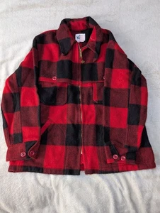 VTG Woolrich Jacket Men Large Red Wool Buffalo Plaid Flannel Hunt 70s - w/ Charm - Picture 1 of 8