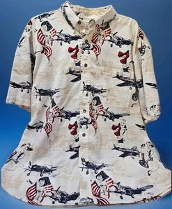 Clearwater Outfitters Herren L Hemd Vintage WW11 Pinup Girl Flugzeug und Flagge EUC - Bild 1 von 10