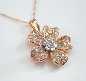 2Ct Round Cut Simulated Diamond Flower Pendant 14K Yellow Gold Plated F/Chain - Picture 1 of 6