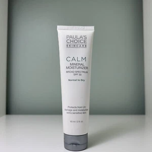 Crema hidratante mineral PAULA'S CHOICE CALM FPS 30 (2 OZ) grasa normal/combo (sellada) - Imagen 1 de 3