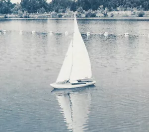 Lago espuma velero modelo barco barco plano, plantillas, instrucciones 78,7 cm - Imagen 1 de 2