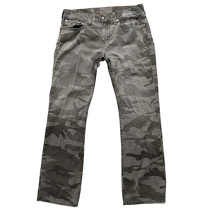True Religion Jeans Mens Size 36 Ricky Camo Print Flip Pockets Green Gray - Picture 1 of 7