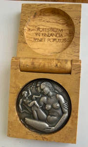 FINLAND KAUKO RASANEN BIG SIVER MEDAL 1982 - 8cm, 440.0gms .830 fine silver - Picture 1 of 7