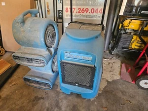 Dri Eaz Drizair 1200 Professional Dehumidifier, Portable, 8 Gallons per Day - Picture 1 of 3