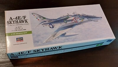 HASEGAWA B9 00239 A-4E/F SKYHAWK - kit 1/72 NUOVO PARTI SIGILLATE - Immagine 1 di 2