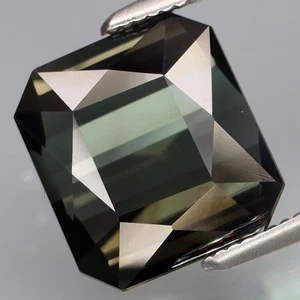 4,49Ct.Attraente! Tormalina blu cobalto naturale Mozambico forma perfetta e PULITA - Foto 1 di 4