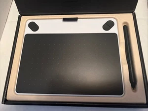 Wacom Intuos Draw CTL-490/W kleines weißes Tablet (ungetestet - ohne Akku) - Bild 1 von 4