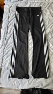 Adidas Trainingshose / Jogginghose Damen Größe 50/52, 30 Euro - Bild 1 von 7
