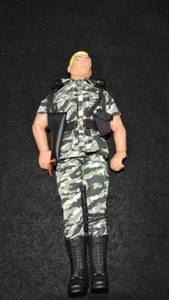 1994 GI Joe 12 Zoll C-023b Hasbro Actionfigur mit Uniform & Ausrüstung - Bild 1 von 4
