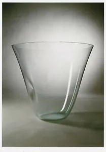 Postcard Bert Frijns "Glass Vase with Point" Glass Sculpture Unused MINT - Picture 1 of 1