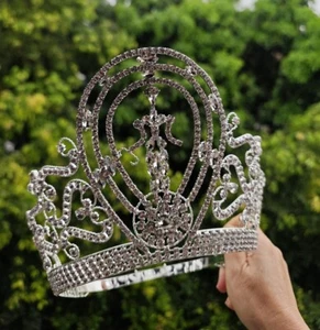 The Chandelier Crown Miss Universe Classic Crown & Miss Universe 1973 - Picture 1 of 7