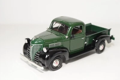 A53 1:24 MOTORMAX PLYMOUTH PICKUP PICKUP 1941 VERDE OTTIME CONDIZIONI - Immagine 1 di 4
