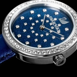 Reloj de día Swarovski, cristal azul # 5235485 - El regalo perfecto - Imagen 1 de 10