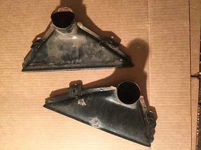  Ford Galaxie-Fairlane 1960 ventana delantera descongelador ventilaciones Foto 1 de 4