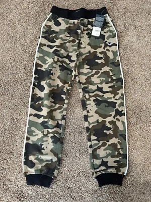 Pantalones de chándal True Religion camuflados verdes militares para niños, talla 7 niños nuevos con etiquetas Foto 1 de 4