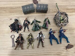 Pirates of the caribbean figure Lot Of 9