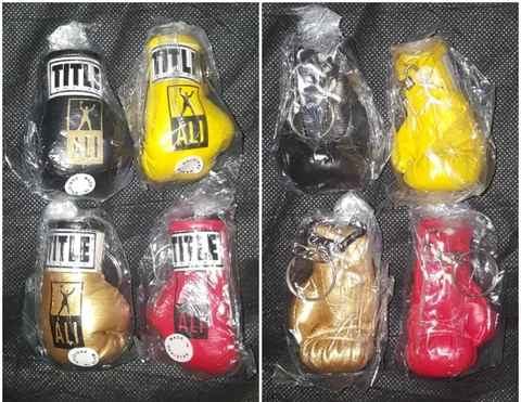 MUHAMMAD ALI GLOVE KEY CHAINS BY TITLE BOXING (FULL SET OF 4) **NEW** Cover