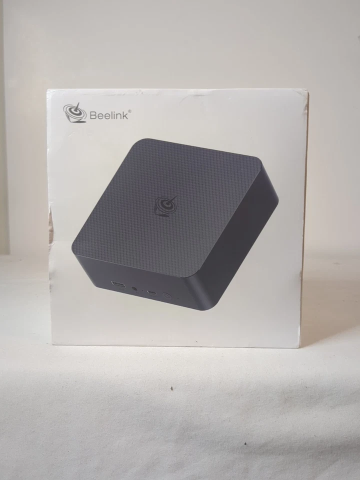 Beelink EQR (500GB SDD, AMD Ryzen 5 5560U, 2.3GHz, 16GB RAM) Desktop  - Image 1 of 3