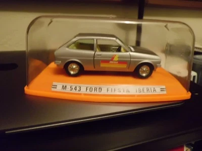 Pilen S.A. 1/43 M-543 福特嘉年华(伊比利亚) — 第 1/4 张图片