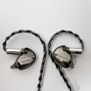 Auriculares Shure SE535 aislamiento de sonido cancelación de ruido conector de 3,5 mm negro-dorado - Imagen 1 de 6