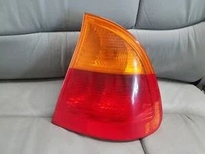 BMW E46 ESTATE / TOURING REAR RIGH TAIL LIGHT / LAMP 6905628 - Picture 1 of 4