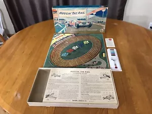 VINTAGE 1958 HUGGIN’ THE RAIL COMPLETE BOARD GAME SELCHOW & RIGHTER RARE VERSION - Picture 1 of 24