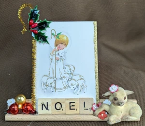 Scrabble Fliesen auf Gestell NOEL Vintage Lamm, Mini Ornamente & Weihnachtskarte Deko - Bild 1 von 8