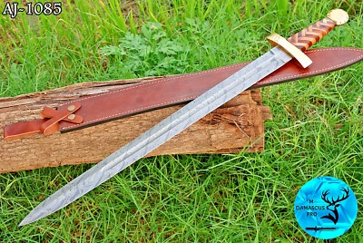 HANDMADE FORGED DAMASCUS STEEL DOUBLE EDGE BLADE Historical Warrior SWORD 1085 - Image 1 of 4