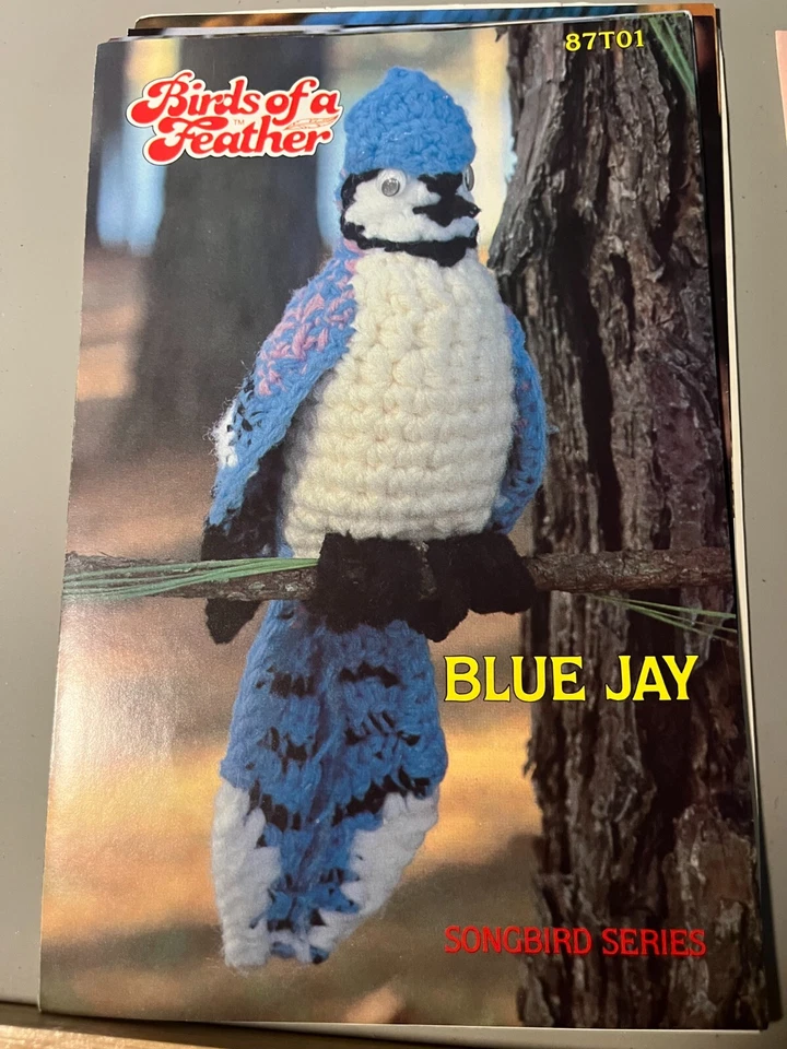 Annie's pattern club crochet pattern leaflet-BLUE JAY-87T01-SONGBIRD SERIES - Image 1 of 1
