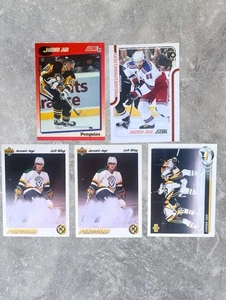 Jaromir Jagr Lot (5) — 1991-92 UD #42 x2, 1992-93 UD #28, 1991 Score, 2011 Score - Bild 1 von 2