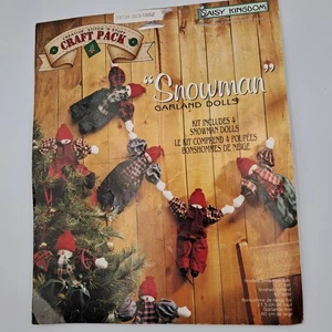 NOS Pupazzo di Neve Ghirlanda Bambole Kit di Daisy Kingdom Stitch & Stuff Nuovo 32127 - Foto 1 di 2