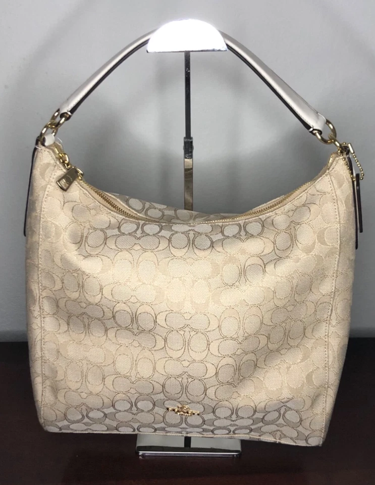 Coach Outline Signature Celeste Hobo Shoulder Crossbody Bag Purse Handbag F58327