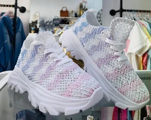Damen Schuhe, Neu, Sneaker, verschiedene Größen - Bild 1 von 1