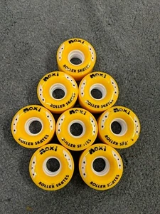 Original wheels for Moxi Rainbox Rider - Yellow (58mm/82A) - Picture 1 of 3
