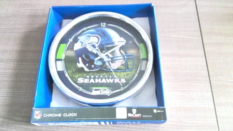 Seattle Seahawks Chrome Round 12" Wall Clock Battery Power Helmet Logo WinCraft! Cover