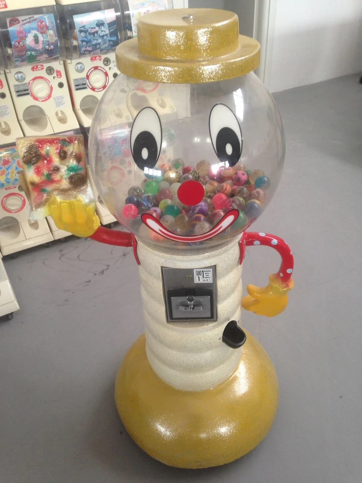 Distributore di  palline " Pizzaro" - Immagine 1 di 1